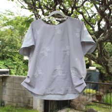 人と同じゃいやだけど、個性的すぎるのも・・・・。